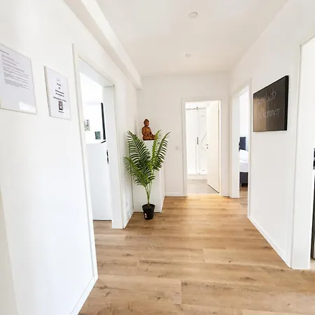 Appartement Workerslodge Fuer 5 Gaeste Mit Stellplatz & Balkon *