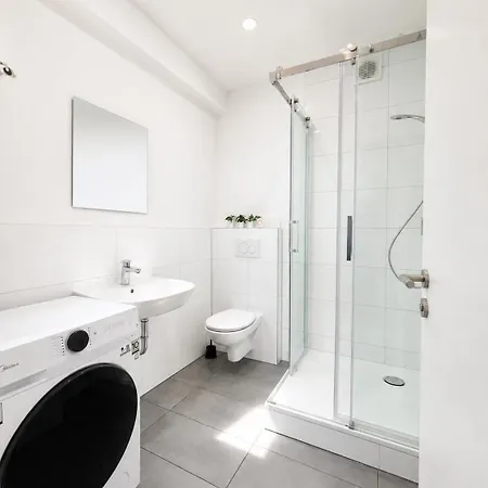 Appartement Workerslodge Fuer 5 Gaeste Mit Stellplatz & Balkon